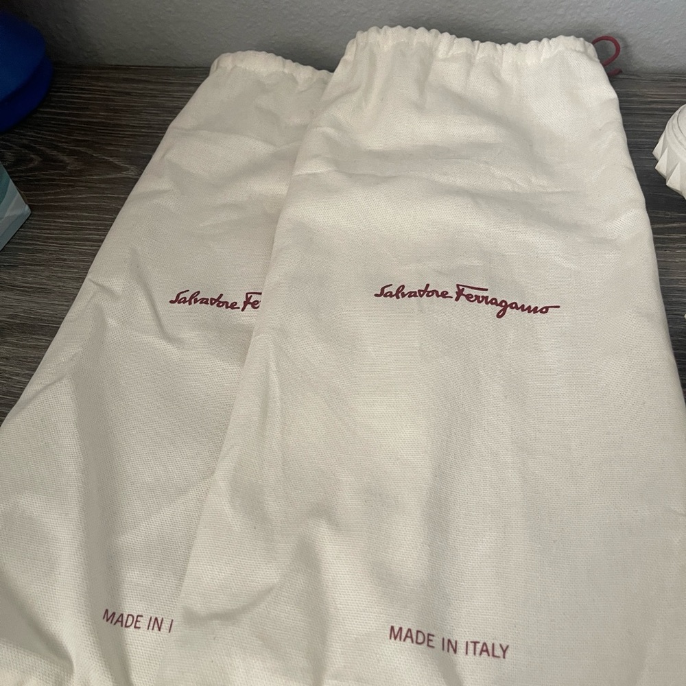 Ferragamo sneakers - Picture 4 of 8